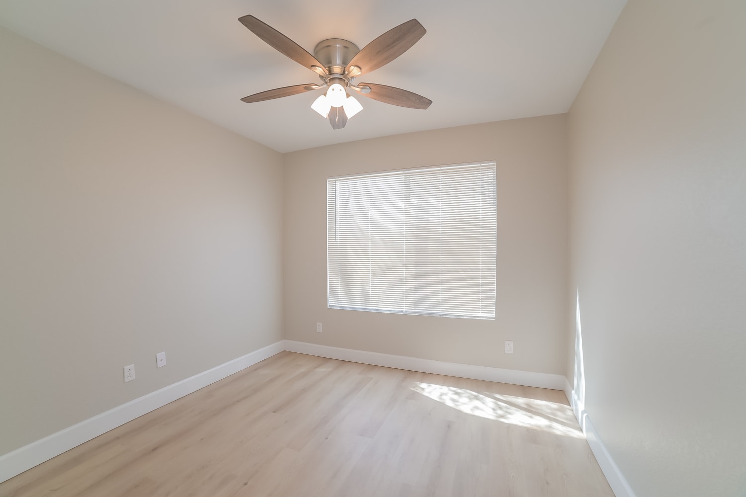 3643 W Melinda Ln, Glendale photo 8