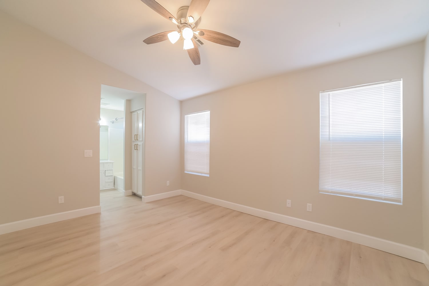 3643 W Melinda Ln, Glendale photo 11