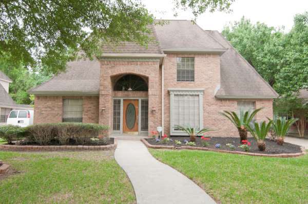 Front of 3660 Postwood Dr, Spring, TX
