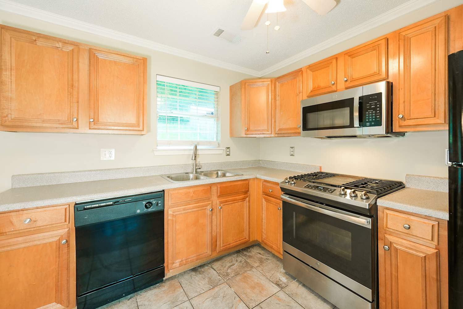 3668 Gray Birch Dr, Decatur photo 6