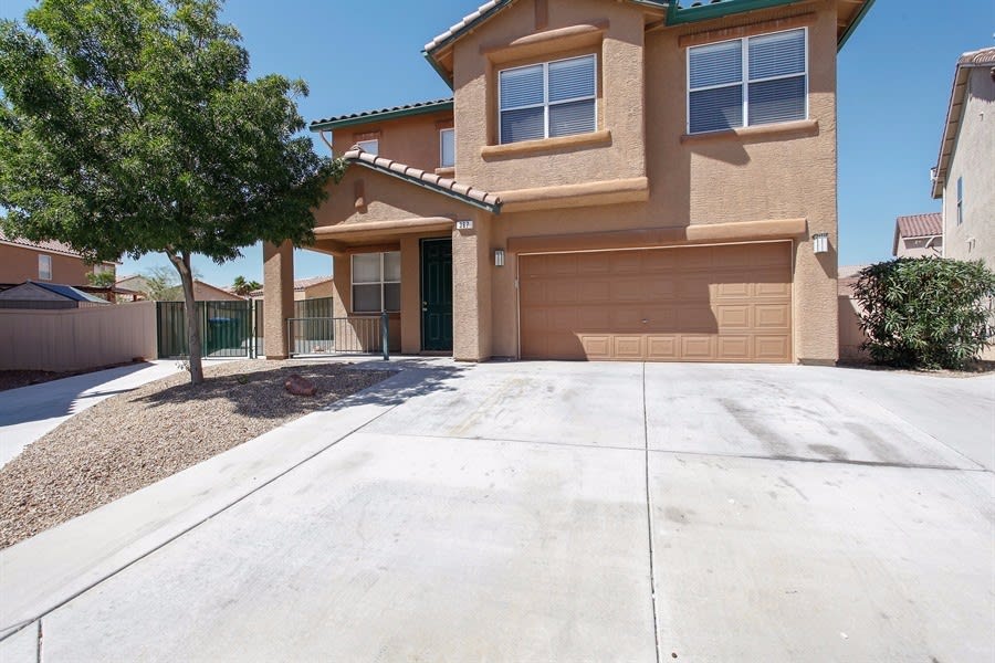 Front of 367 Common Ct, North Las Vegas, NV