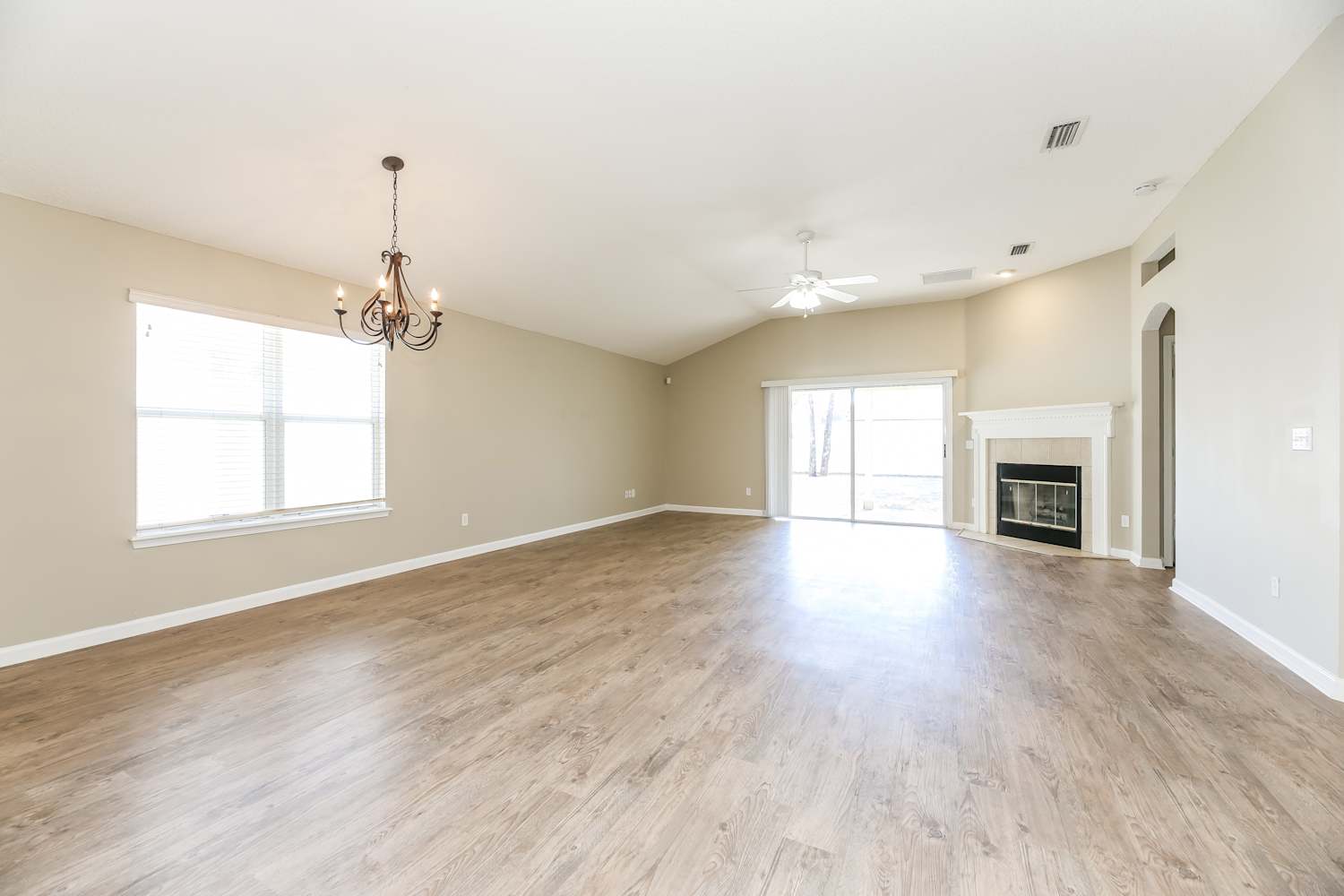 3675 Blue Wing Ct, Orange Park photo 5