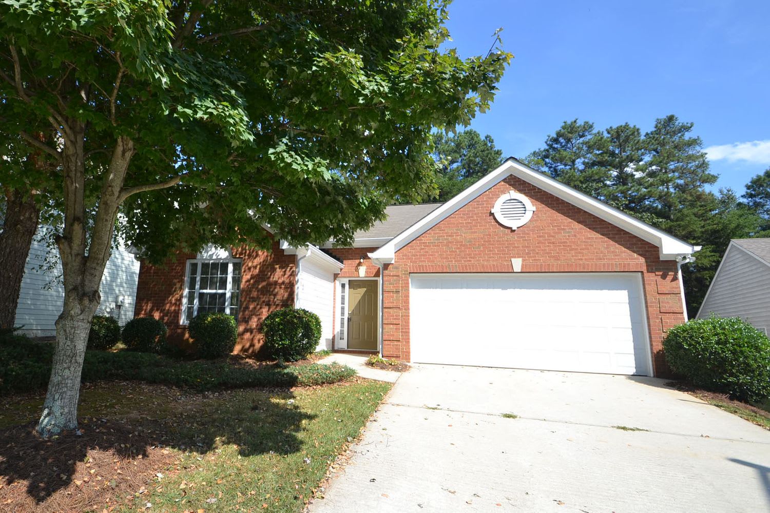 3676 Southwick Dr NW, Kennesaw photo 1