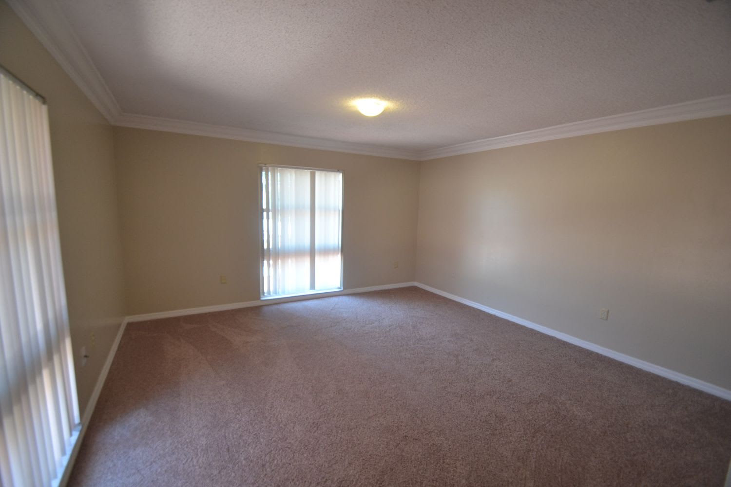 3705 Pin Oaks St, Sarasota photo 8