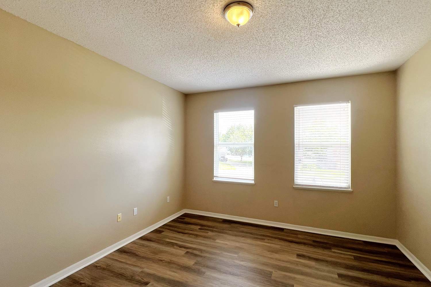 371 Pebble Ct, Minneola photo 7