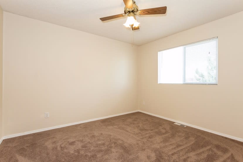 3710 Cottage Dr, Colorado Springs photo 9