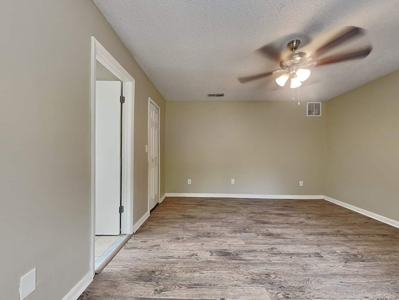 3713 Coppertree Cir, Brandon photo 10