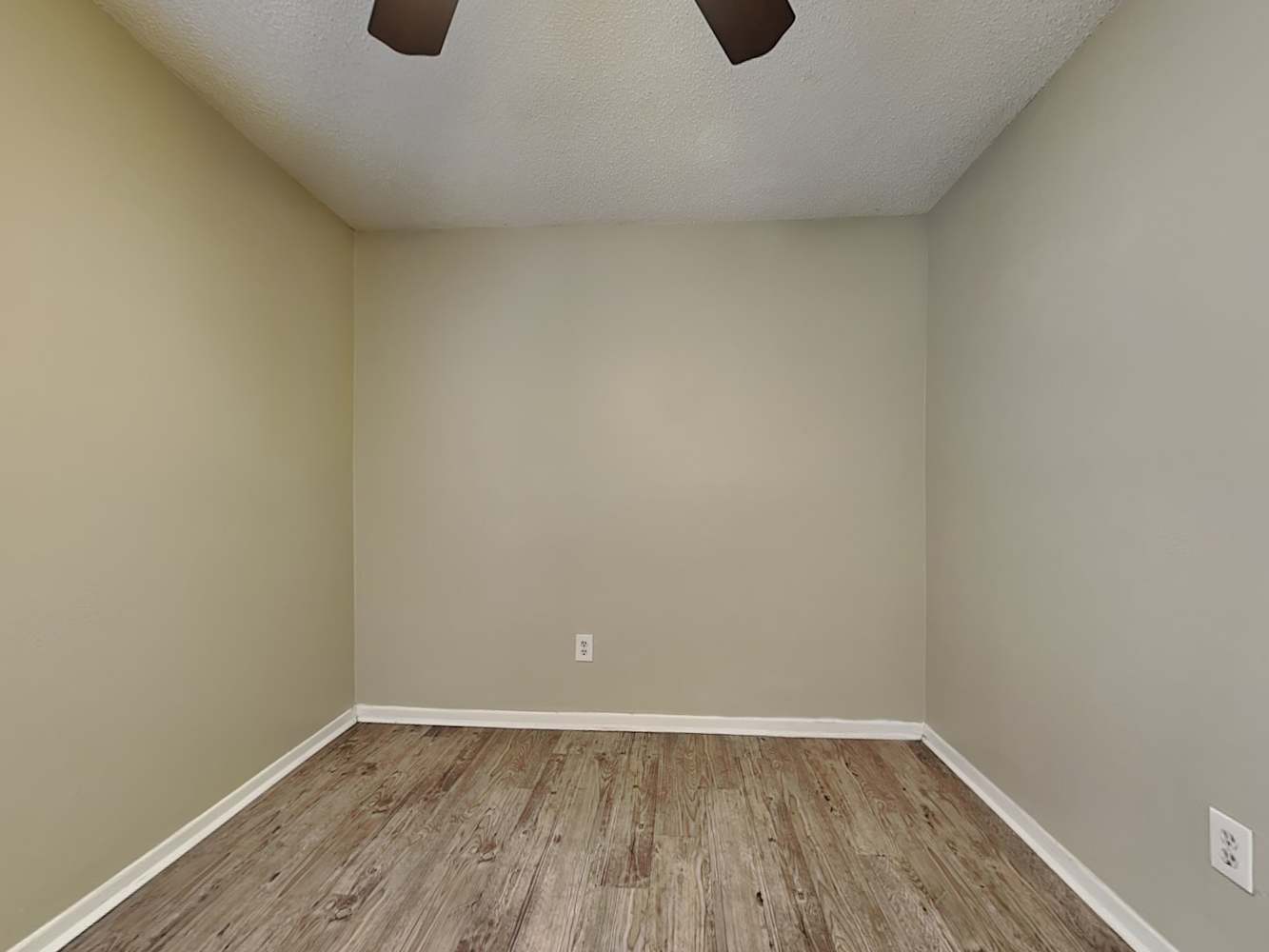 3713 Coppertree Cir, Brandon photo 13