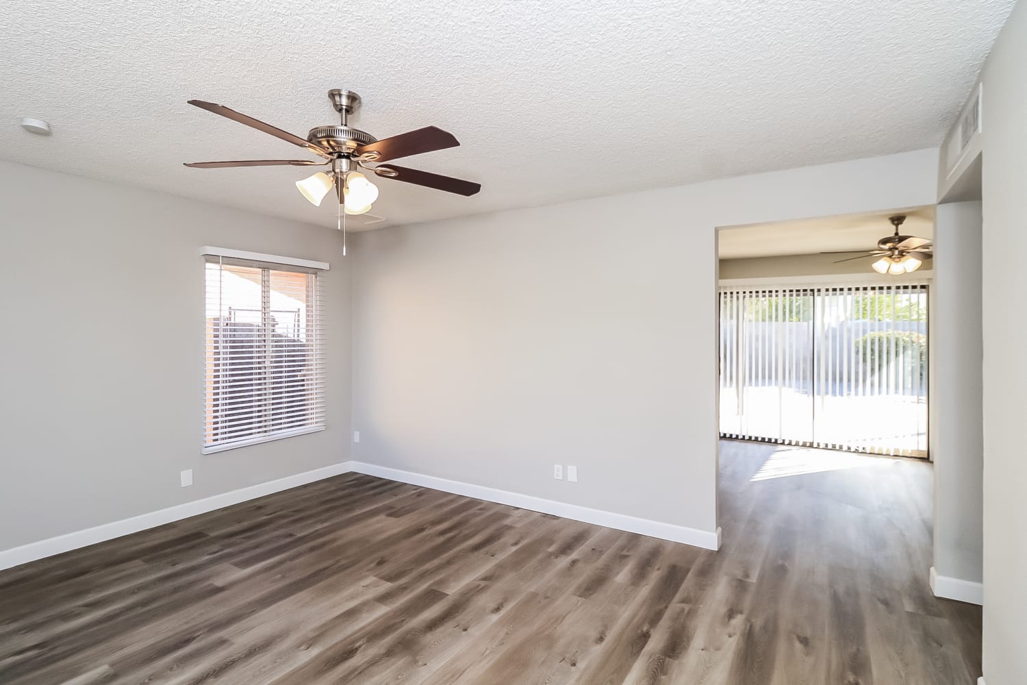 3713 W Evans Drive, Phoenix photo 3
