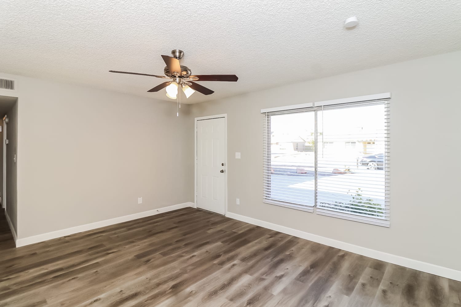 3713 W Evans Drive, Phoenix photo 4