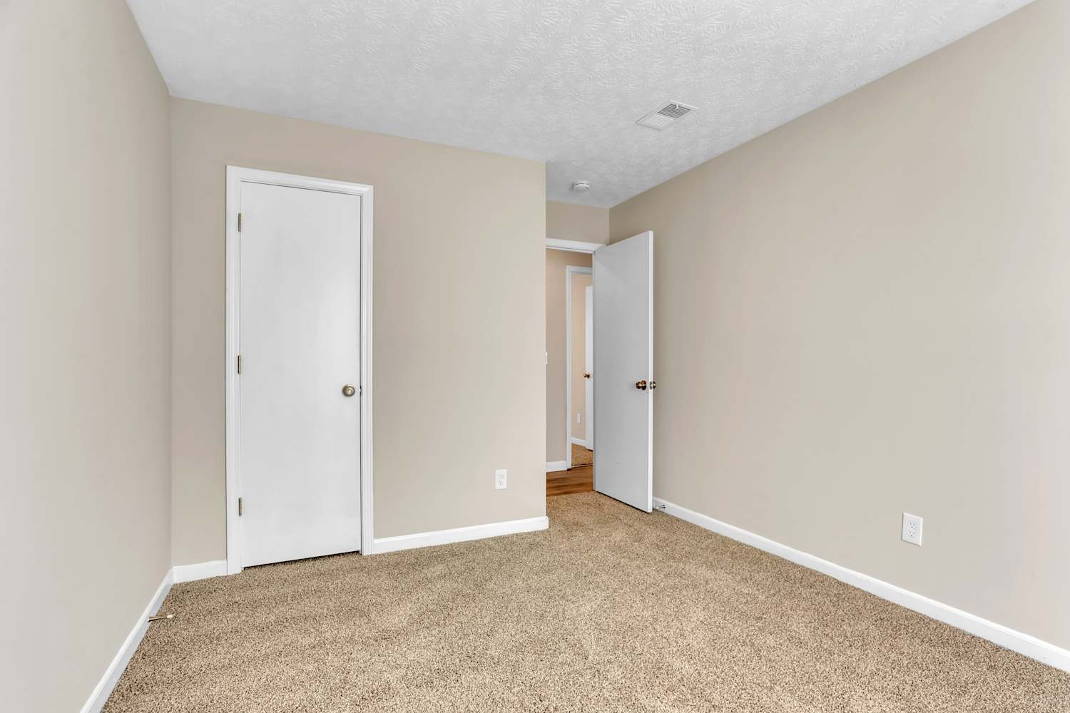 3728 Adamsville Dr Sw, Atlanta photo 17