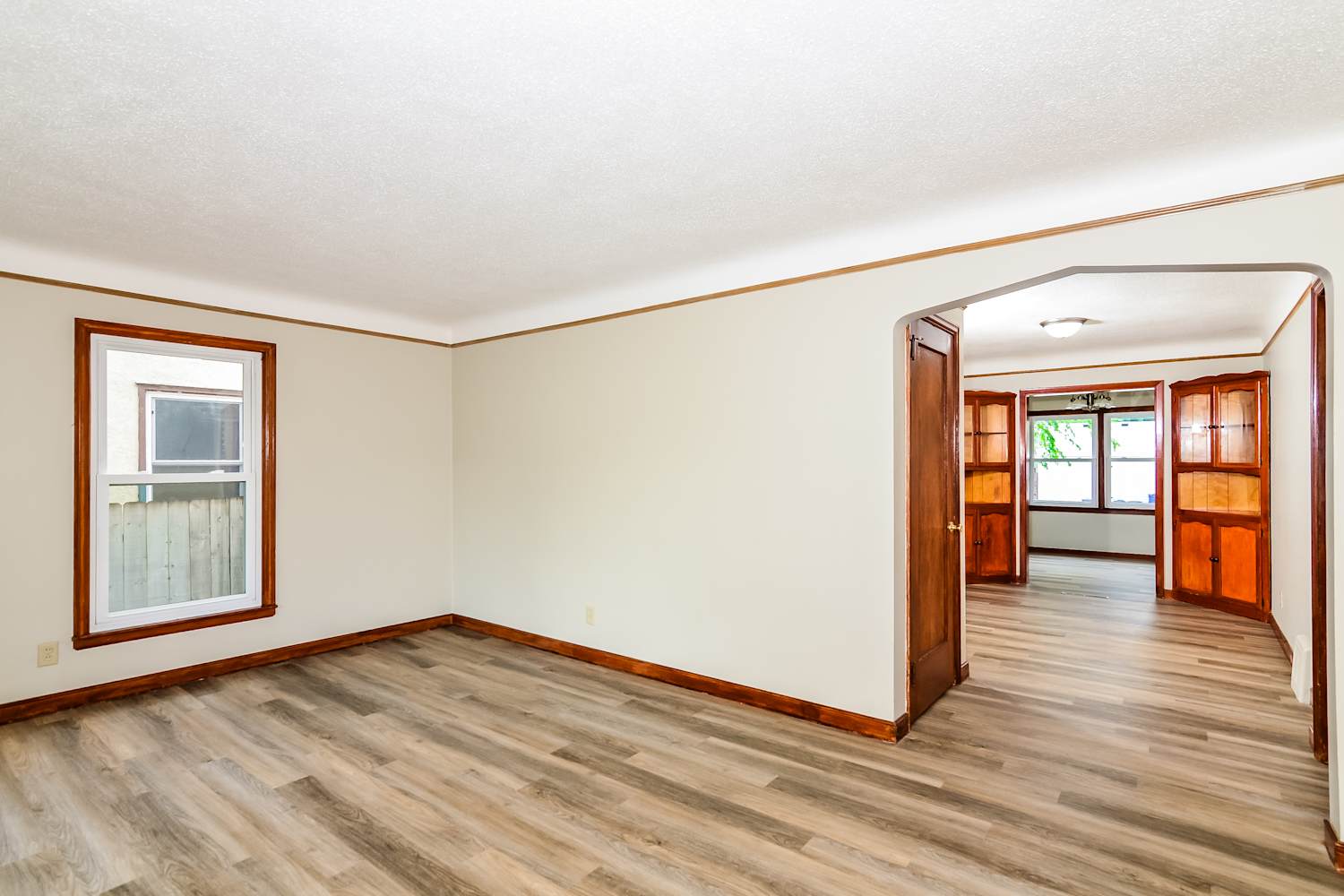 3729 Noble Ave N, Robbinsdale photo 7