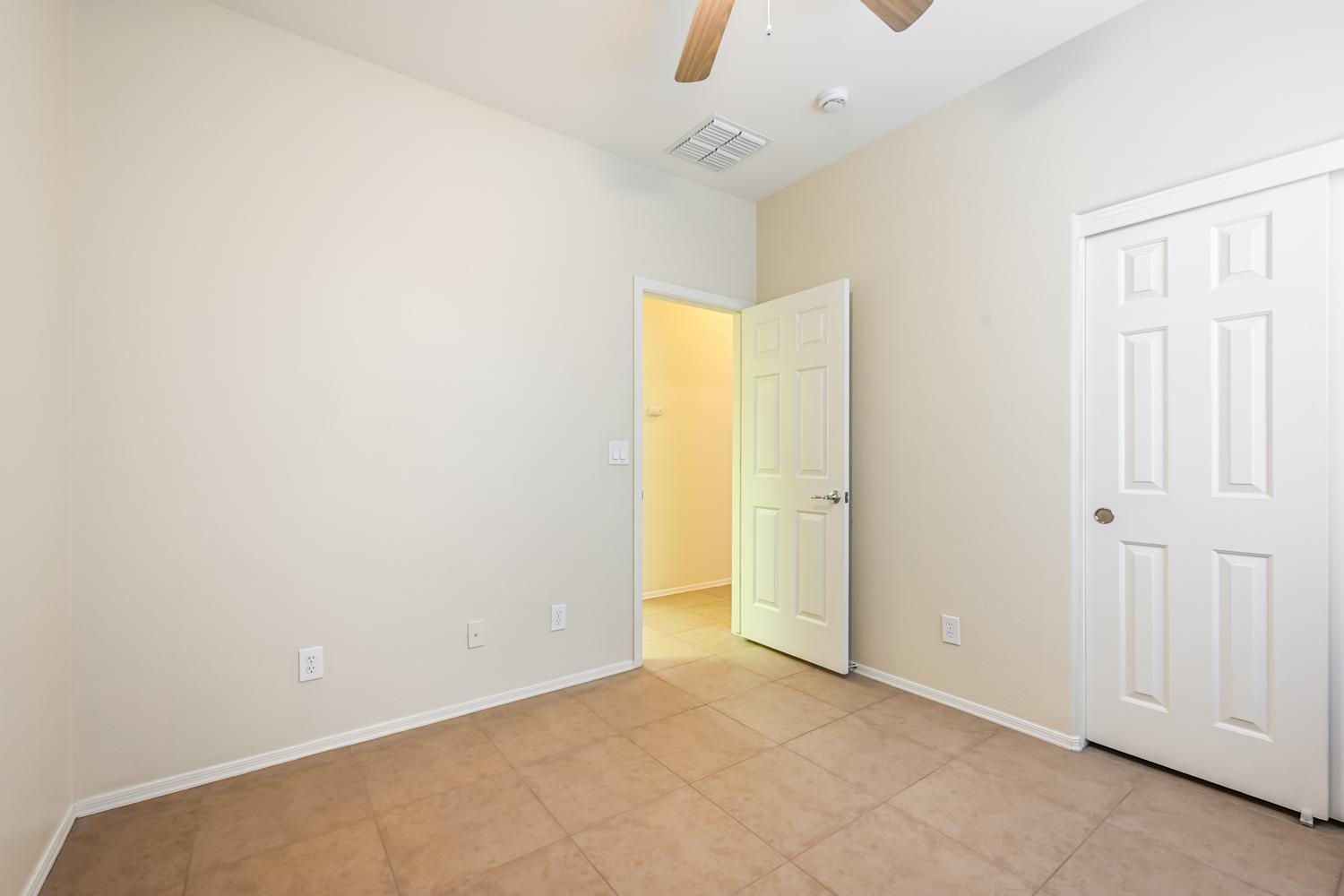 3736 W Ghost Flower Ct, Phoenix photo 11