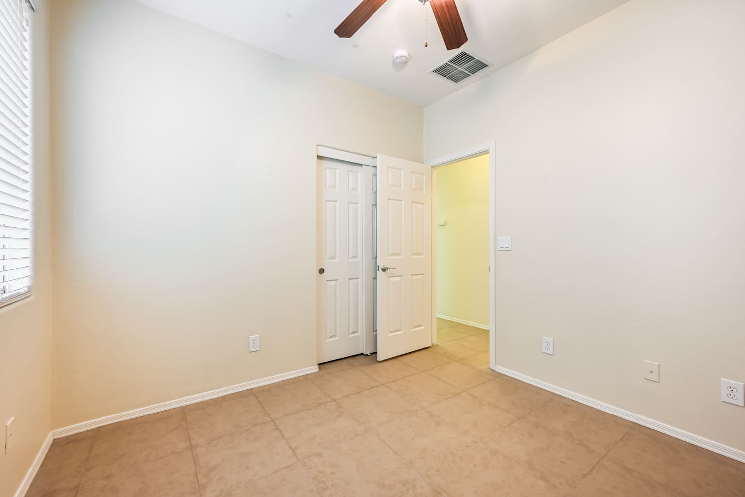 3736 W Ghost Flower Ct, Phoenix photo 9
