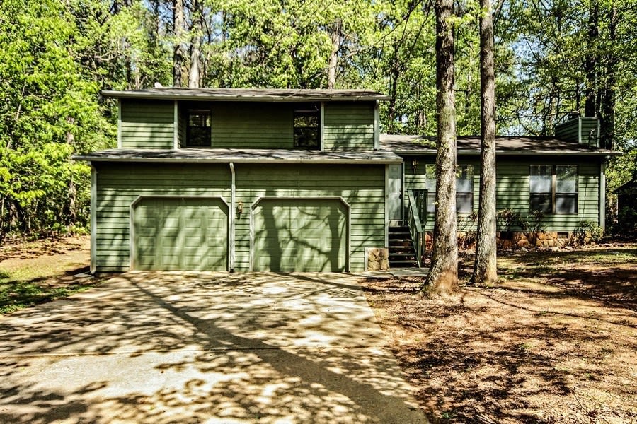 376 Mill Ridge Way, Lawrenceville photo 1