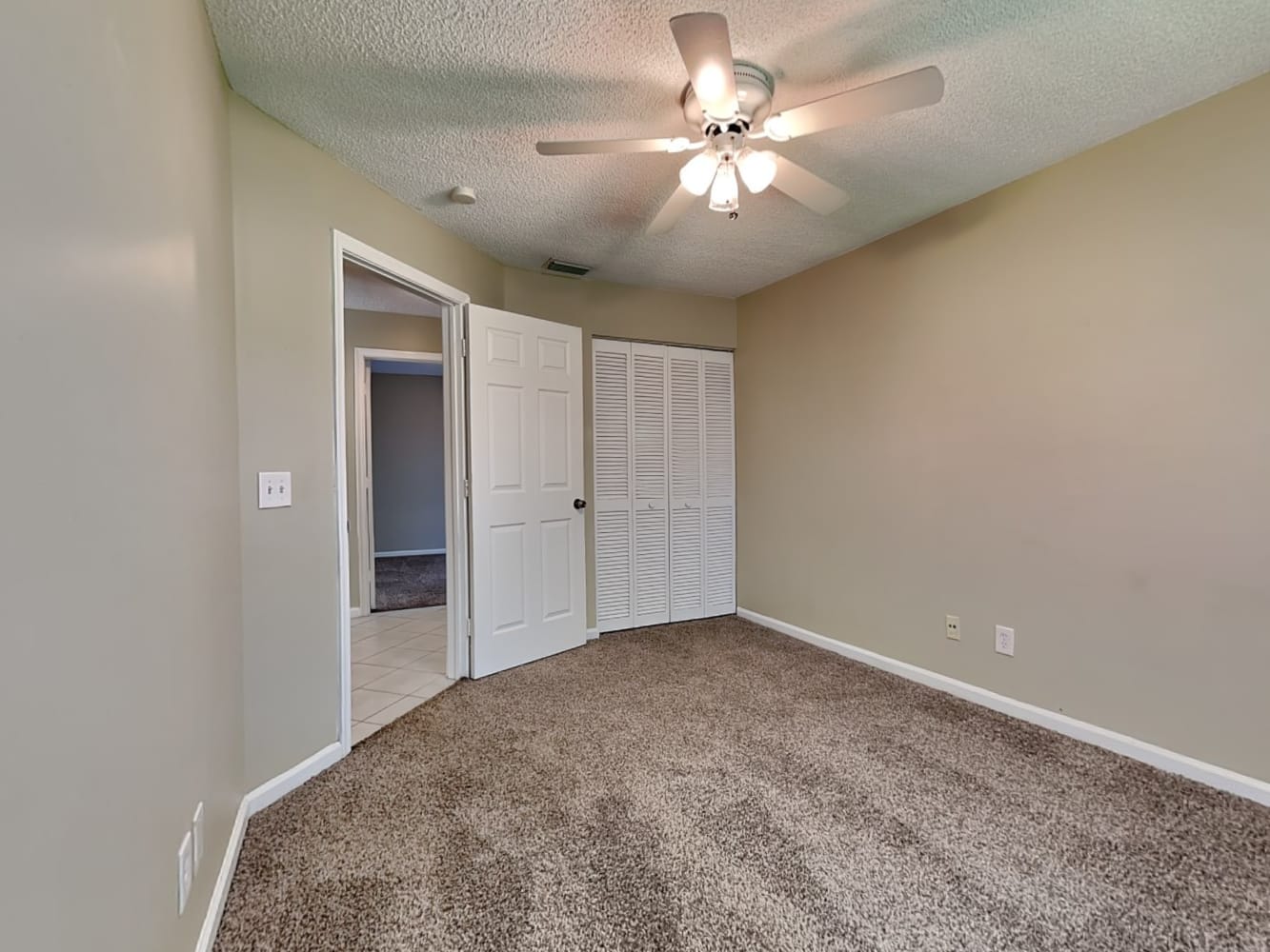 378 N Country Club Blvd, Boca Raton photo 14