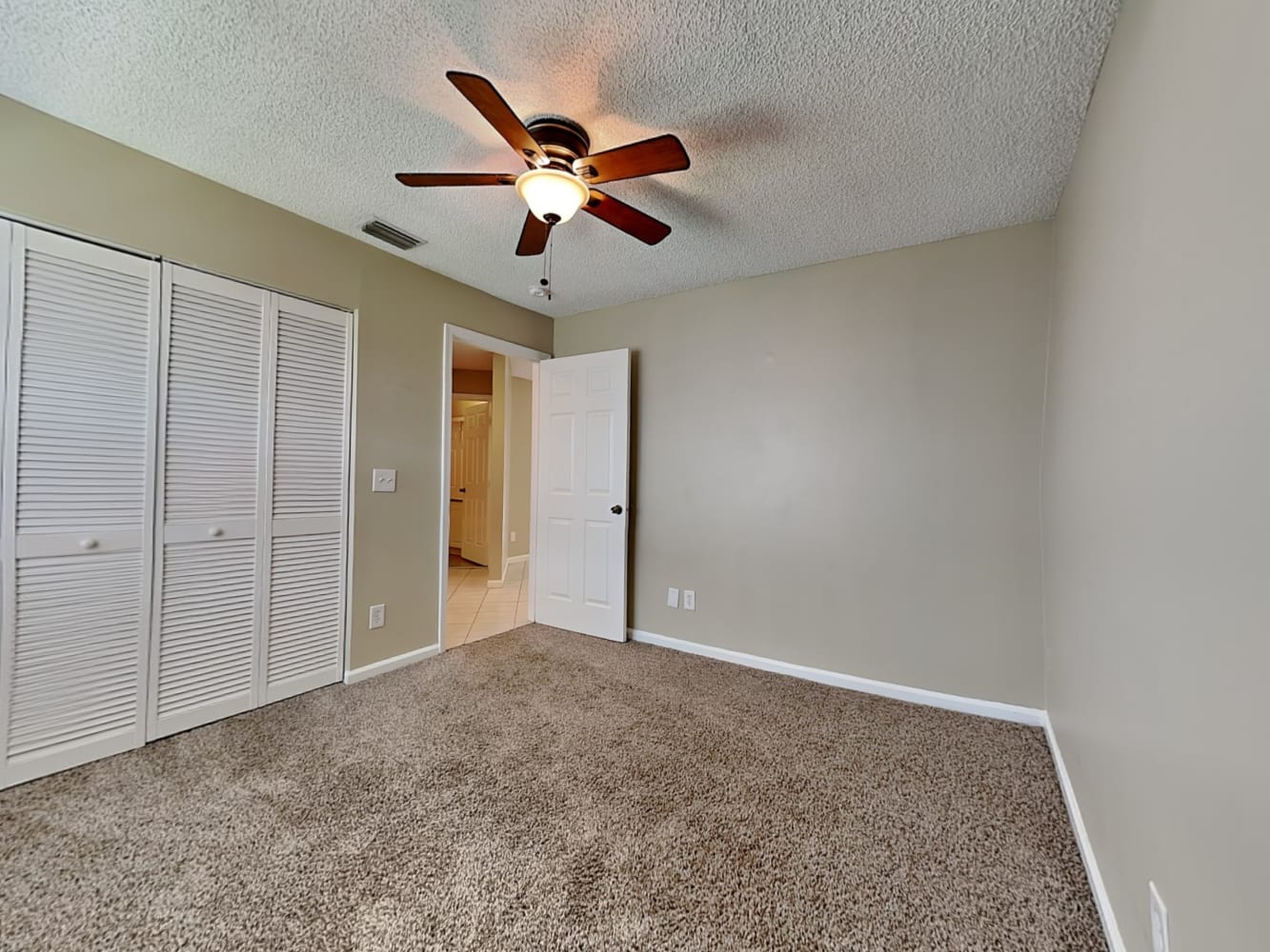 378 N Country Club Blvd, Boca Raton photo 12