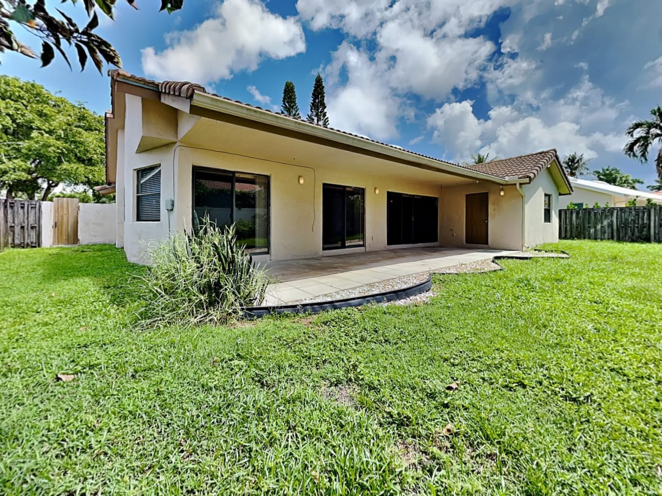 378 N Country Club Blvd, Boca Raton photo 19