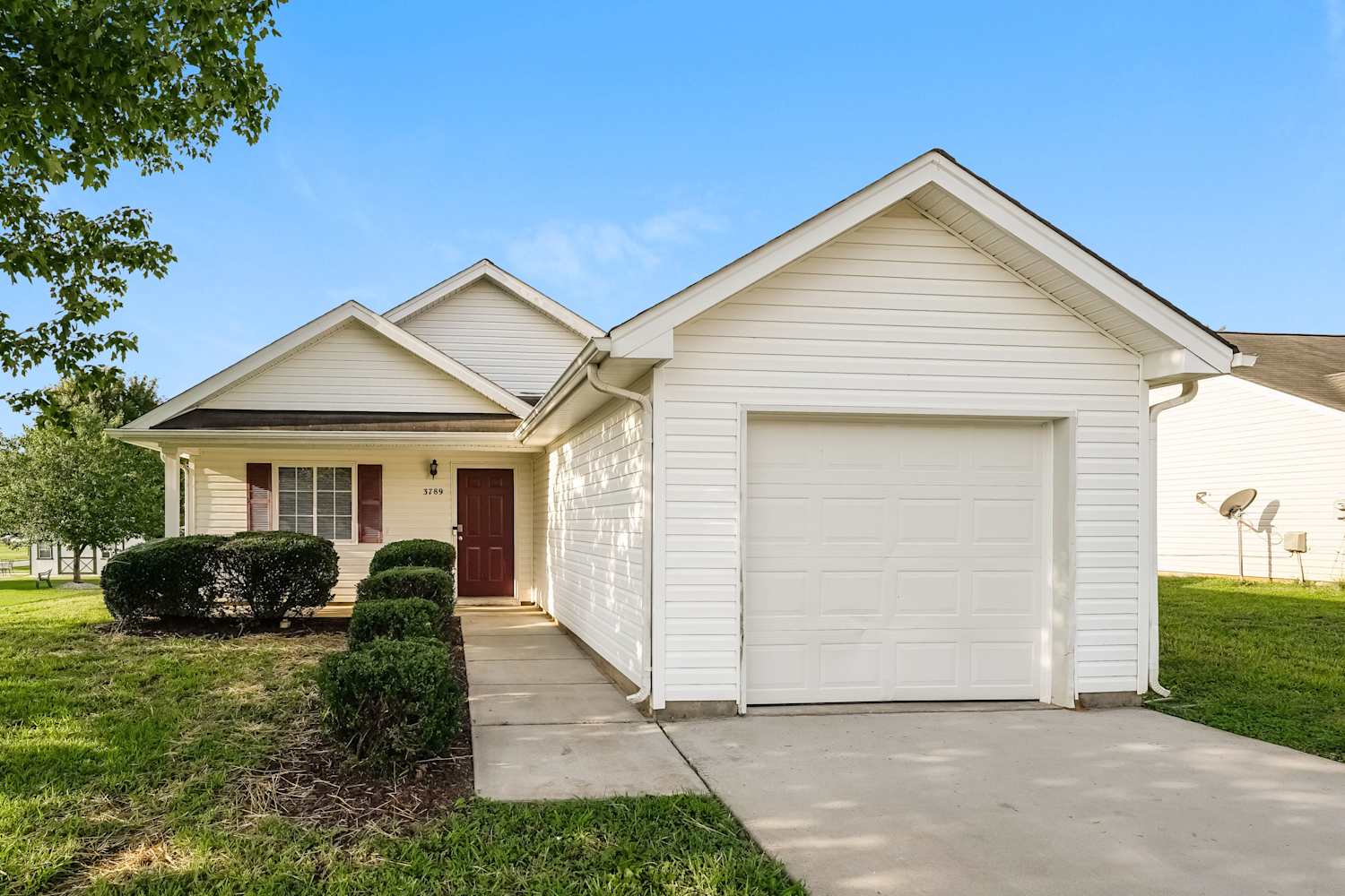 3789 Foxton Dr, Winston Salem photo 1