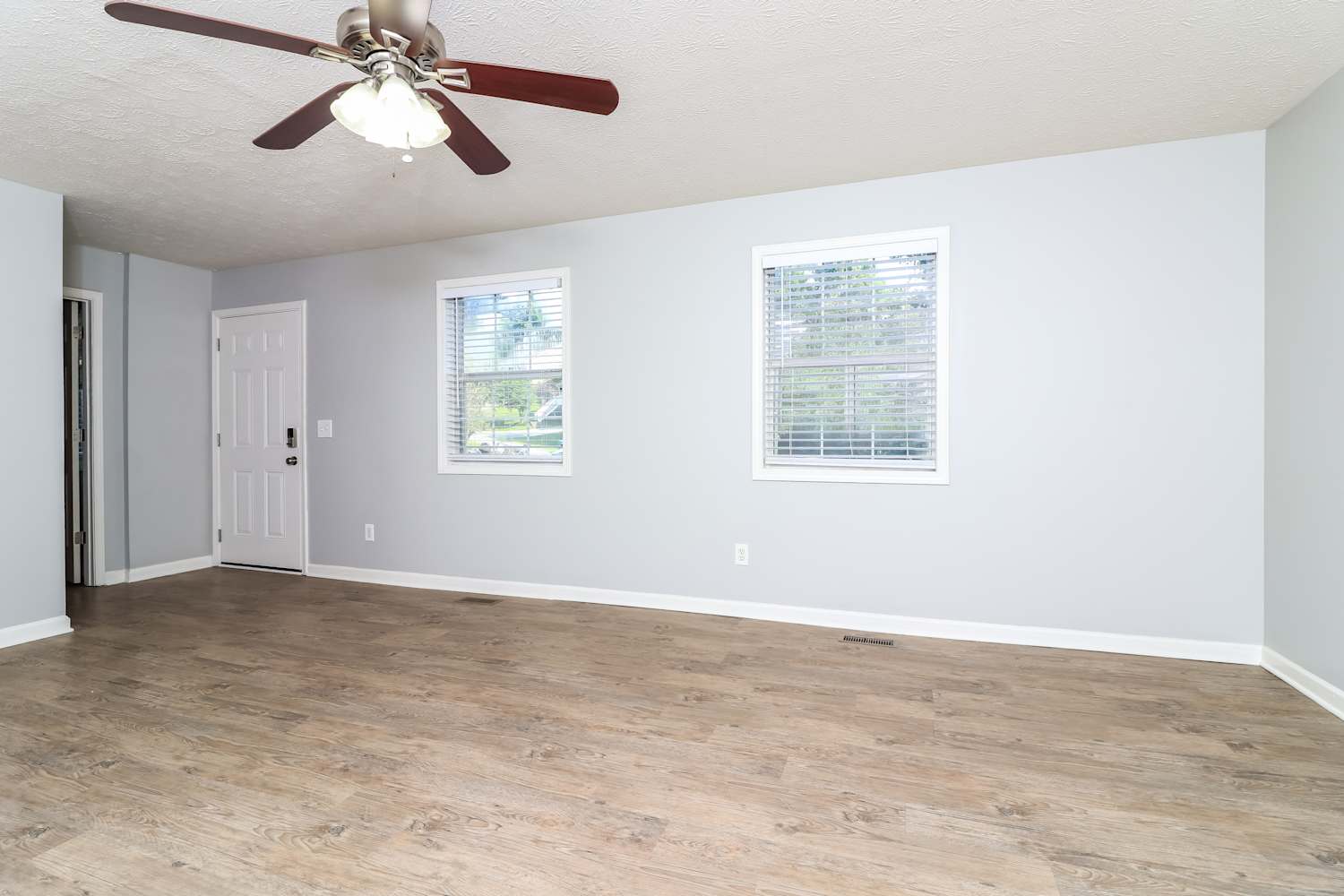 3795 Cherokee Overlook Dr, Canton photo 8