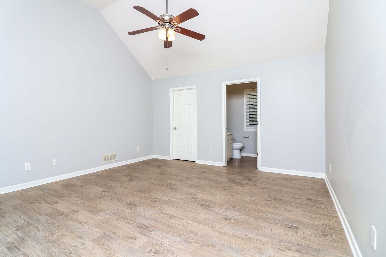 3795 Cherokee Overlook Dr, Canton photo 14