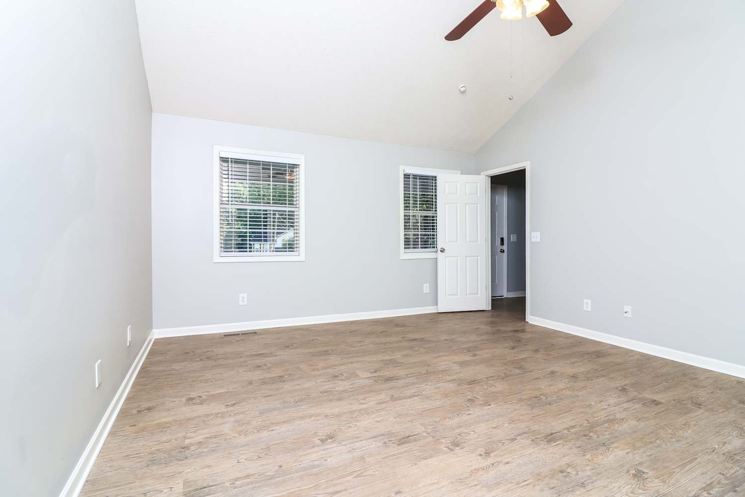 3795 Cherokee Overlook Dr, Canton photo 15
