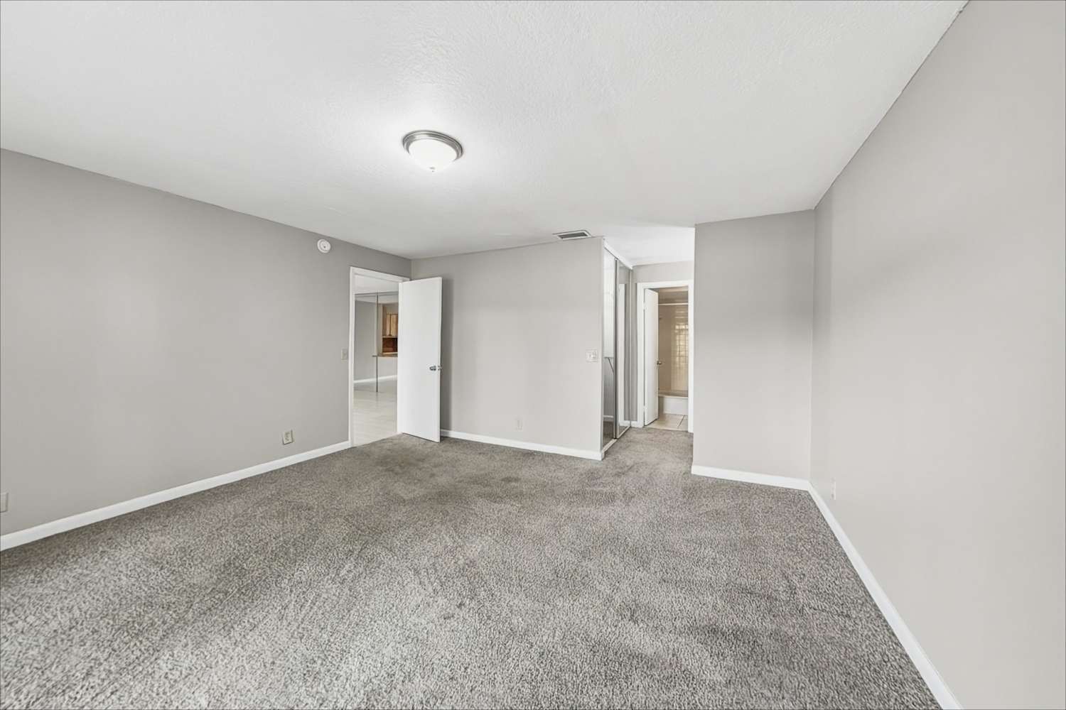 381 Wildwood Ln E, Deerfield Beach photo 12