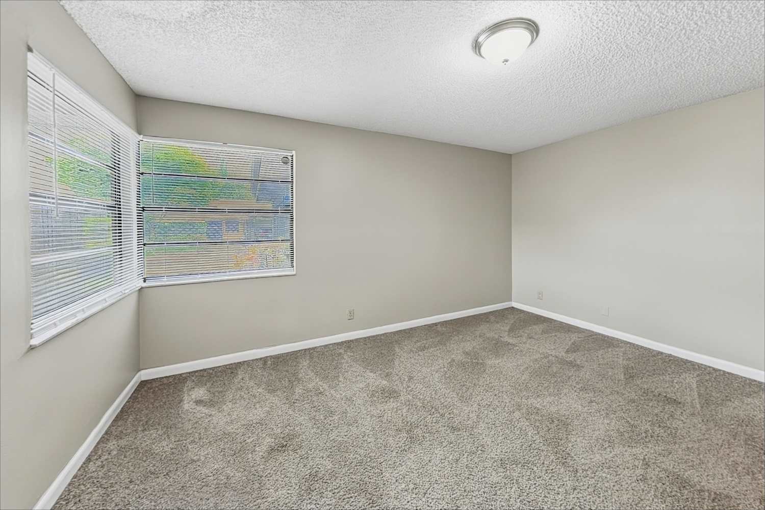 381 Wildwood Ln E, Deerfield Beach photo 14