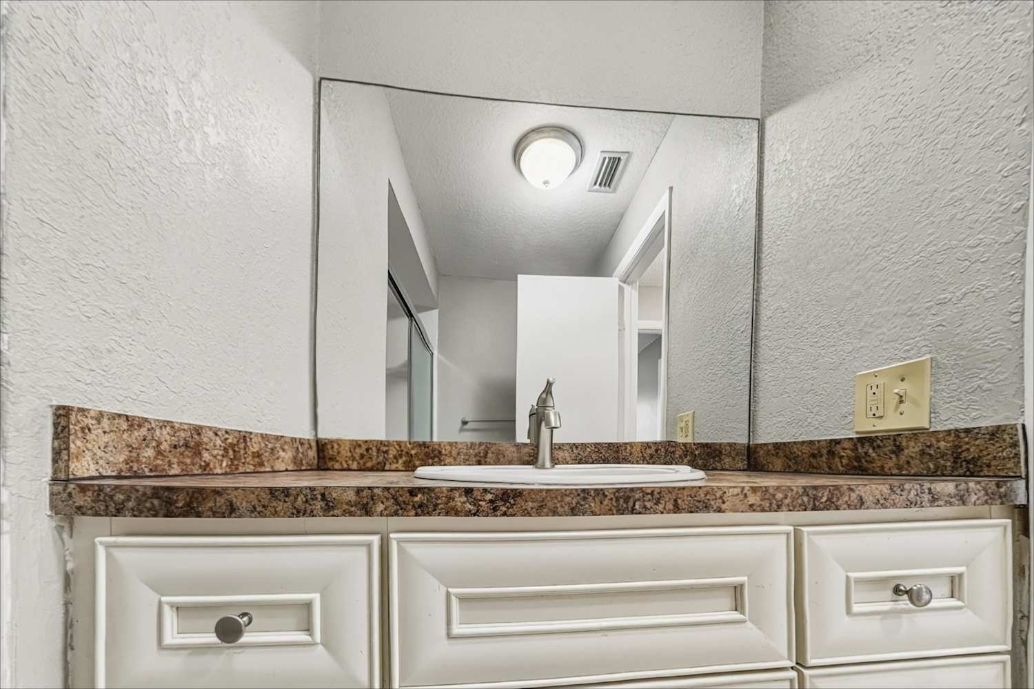 381 Wildwood Ln E, Deerfield Beach photo 18