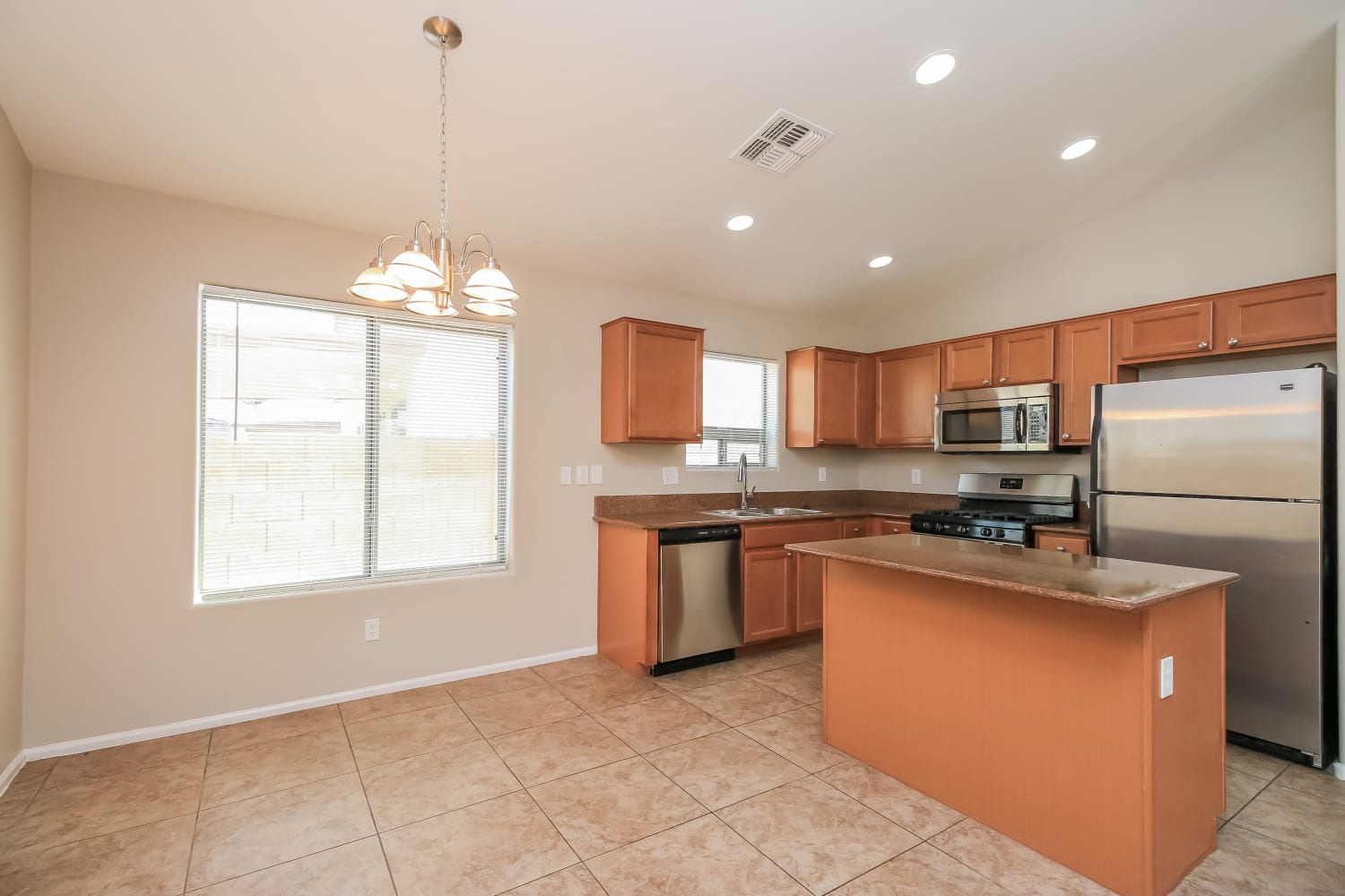 38155 N Luke Lane, San Tan Valley photo 6