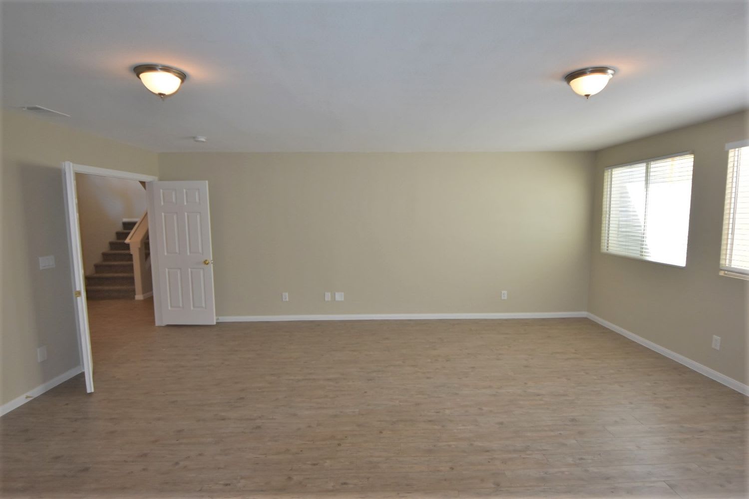 3821 Cranbrook Hill St, Las Vegas photo 7