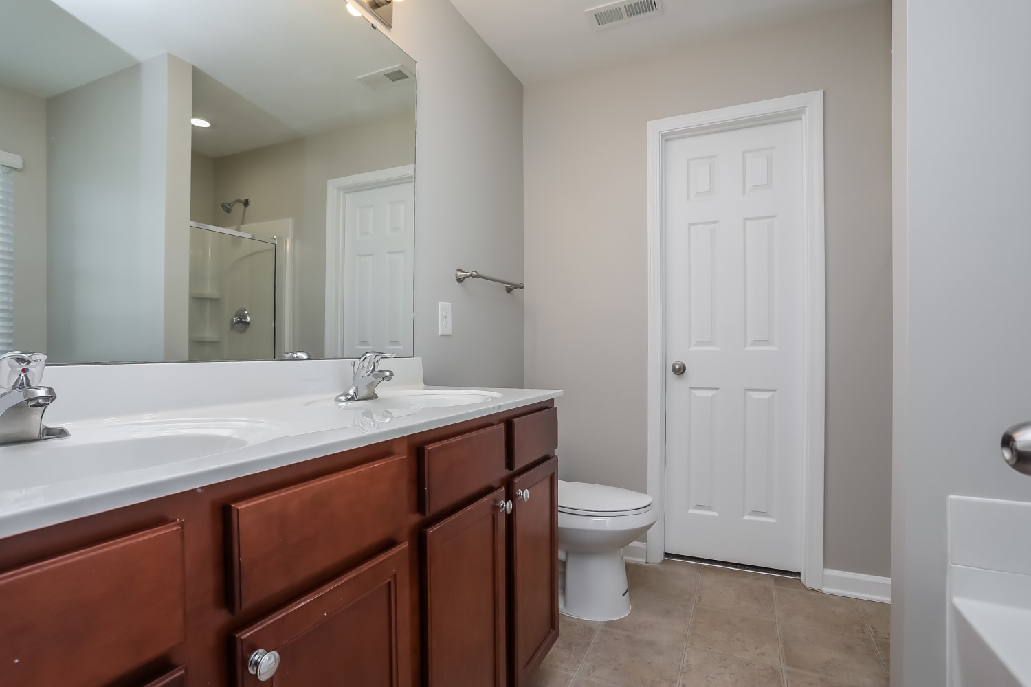 3826 Althorp Dr, Raleigh photo 14