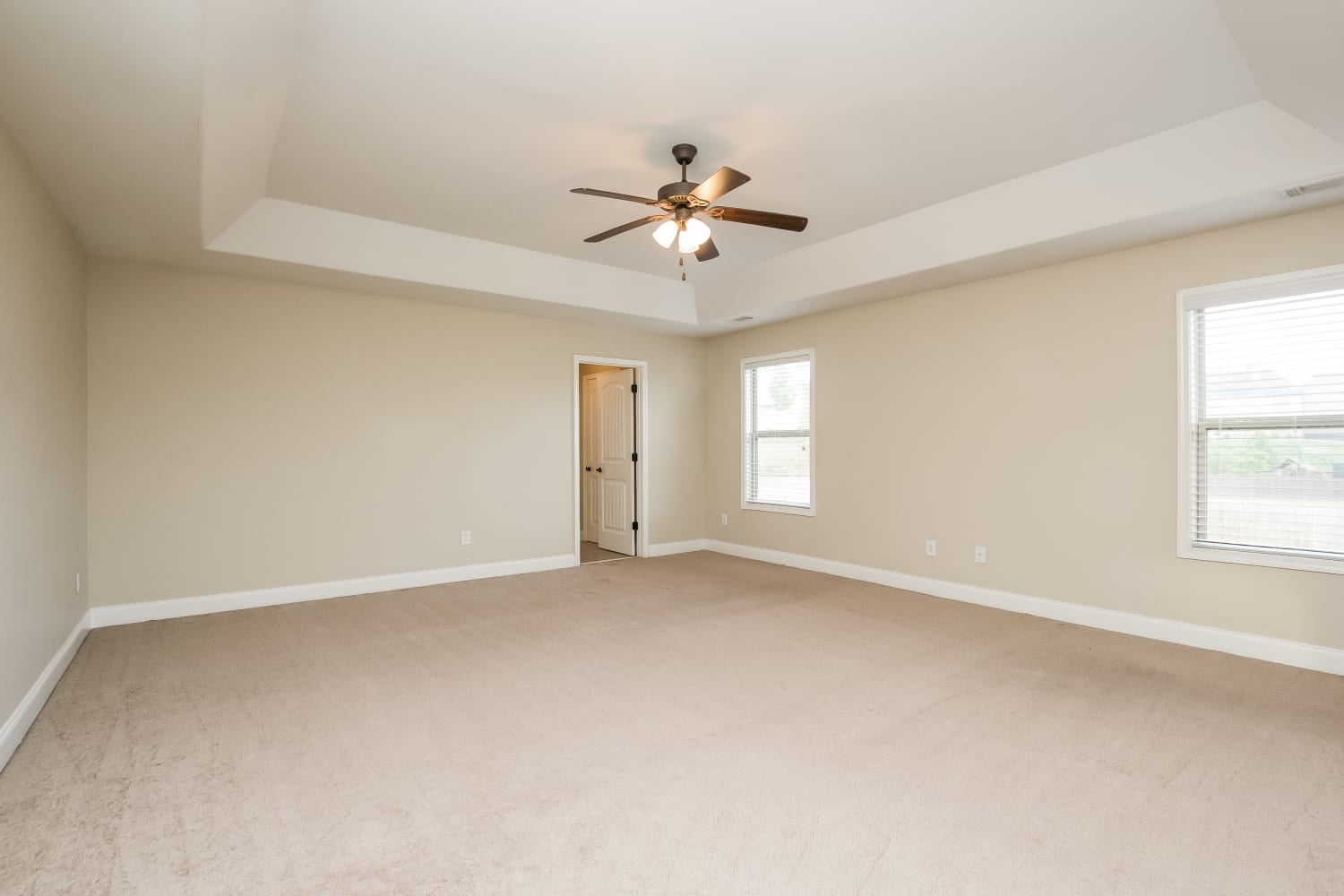 3827 Lake Haven Way, Atlanta photo 10