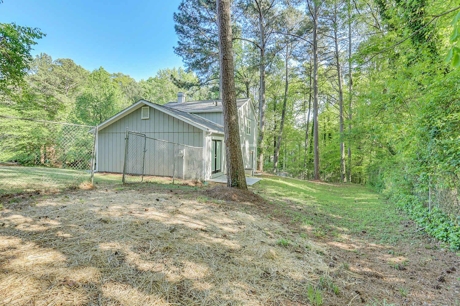 3835 Wood Path Dr, Stone Mountain photo 23