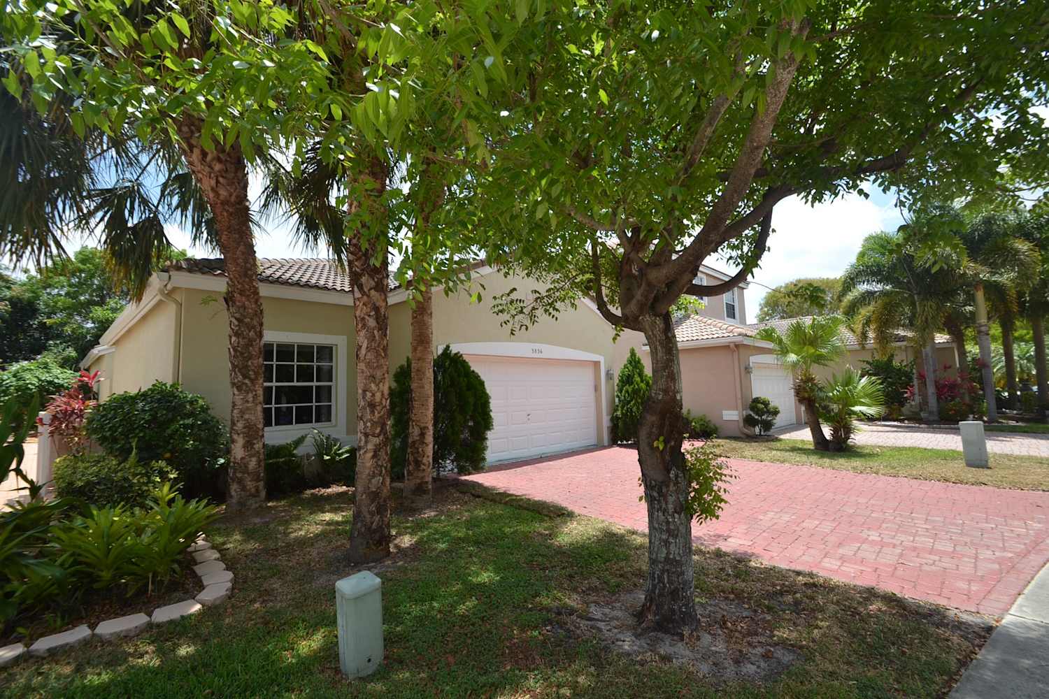 Front of 3836 NW 62nd Ct, Coconut Creek, FL