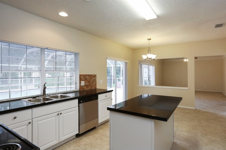 3855 Sanctuary Dr, Coral Springs photo 10