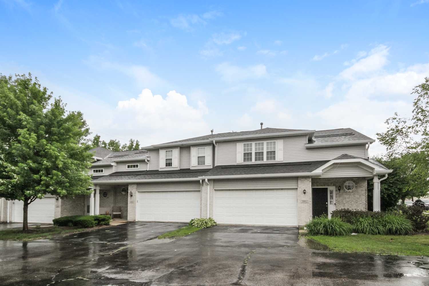 3862 Pathfinder Ln, Joliet photo 1