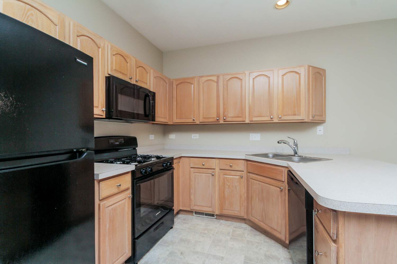 3862 Pathfinder Ln, Joliet photo 7