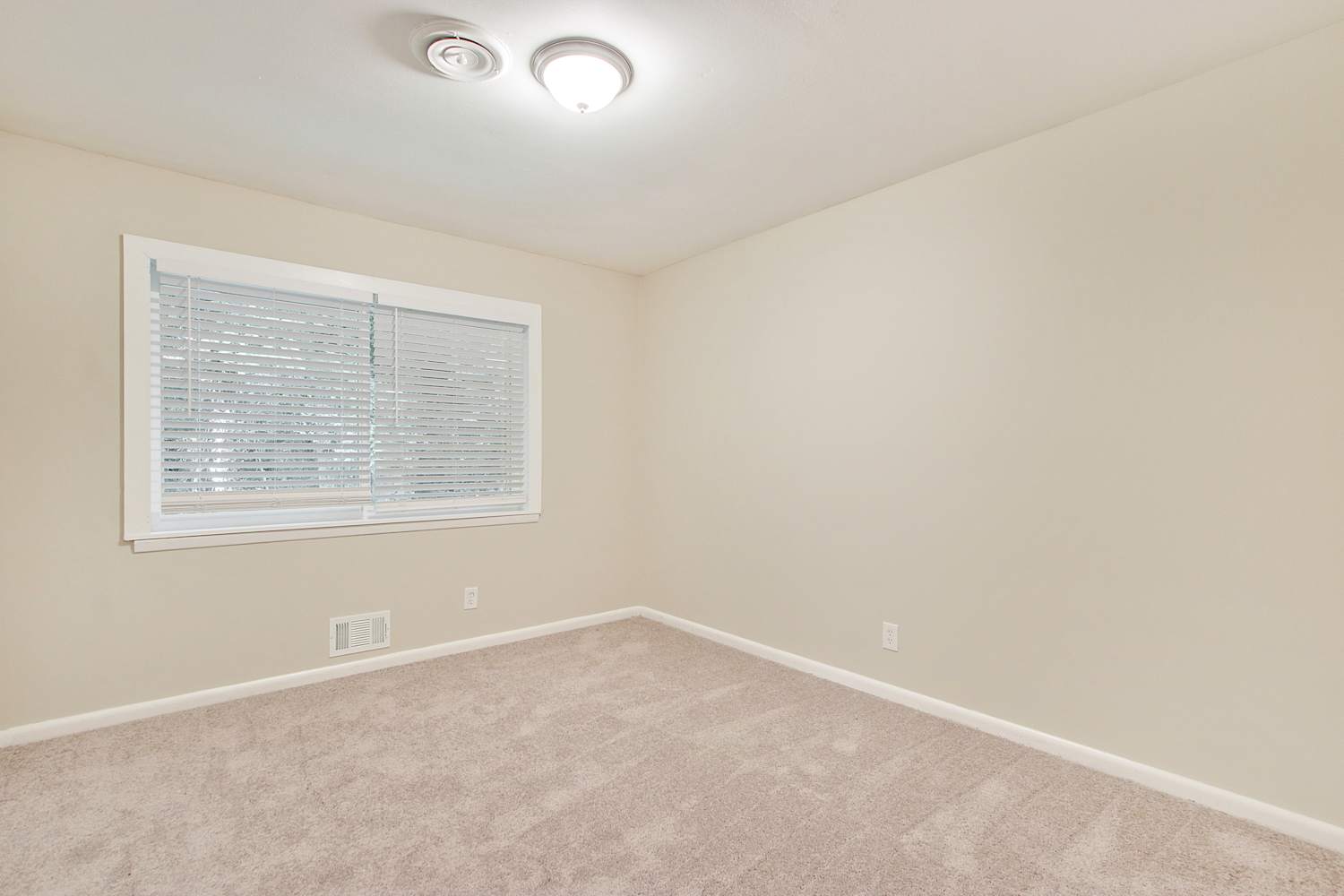 3873 W Hilda Cir, Decatur photo 8