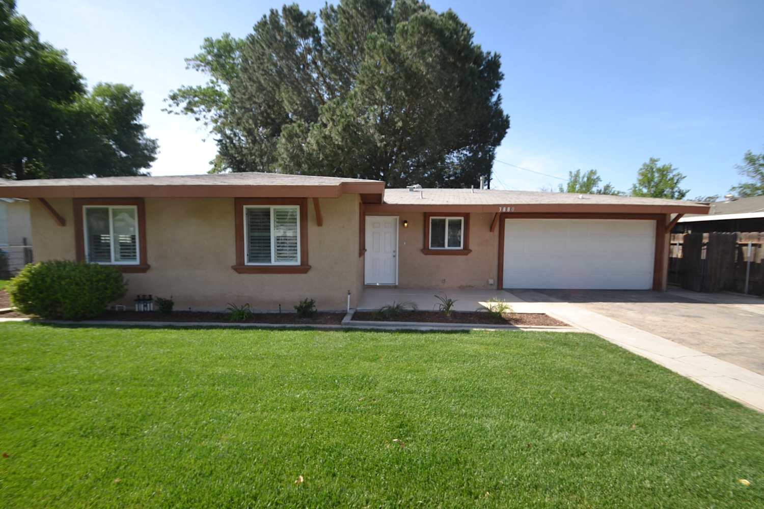 Front of 3880 Finly Ct, Riverside, CA