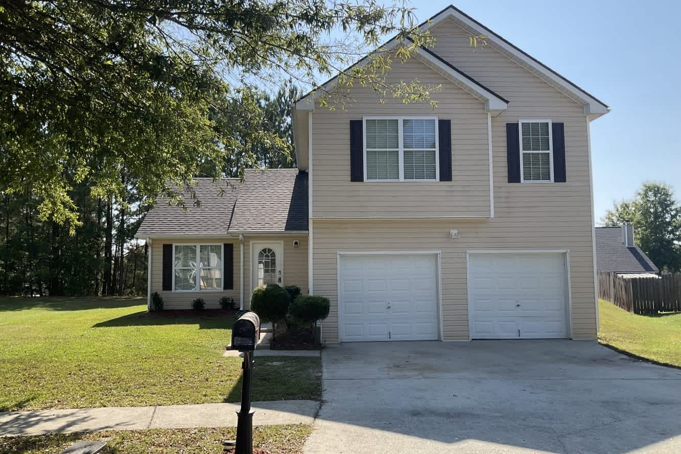 3882 Arabian Way, Snellville photo 1