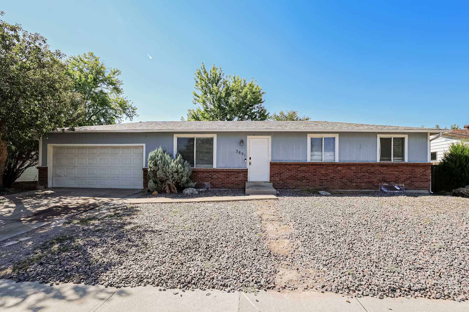 3891 Jackson Way, Thornton photo 1
