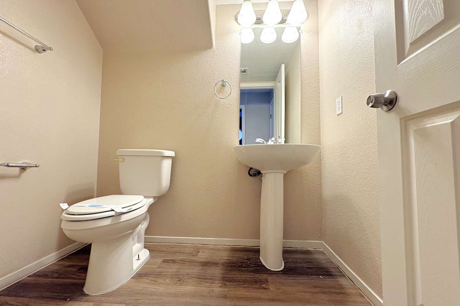 3905 Meadowlands St, Las Vegas photo 13