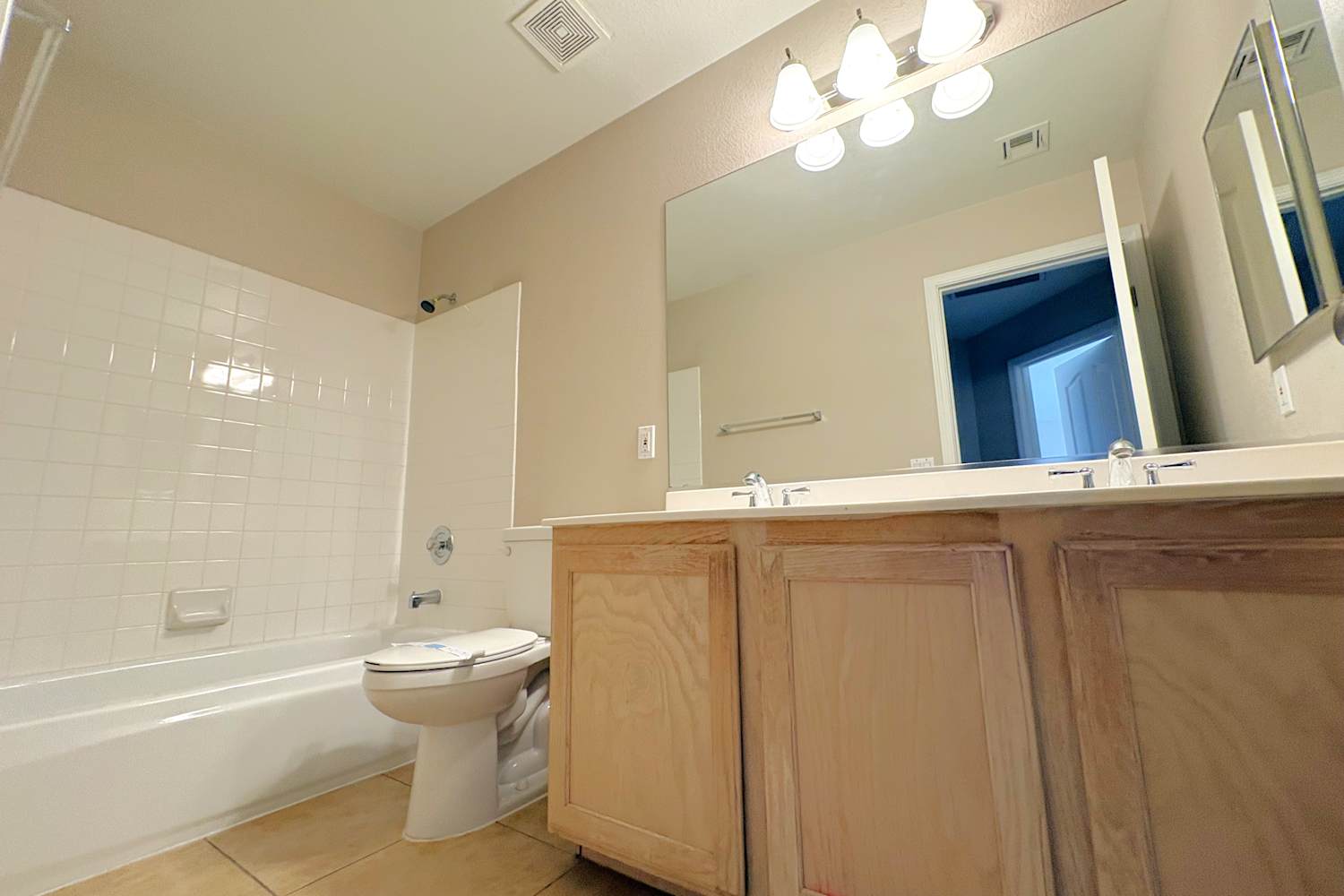 3905 Meadowlands St, Las Vegas photo 12