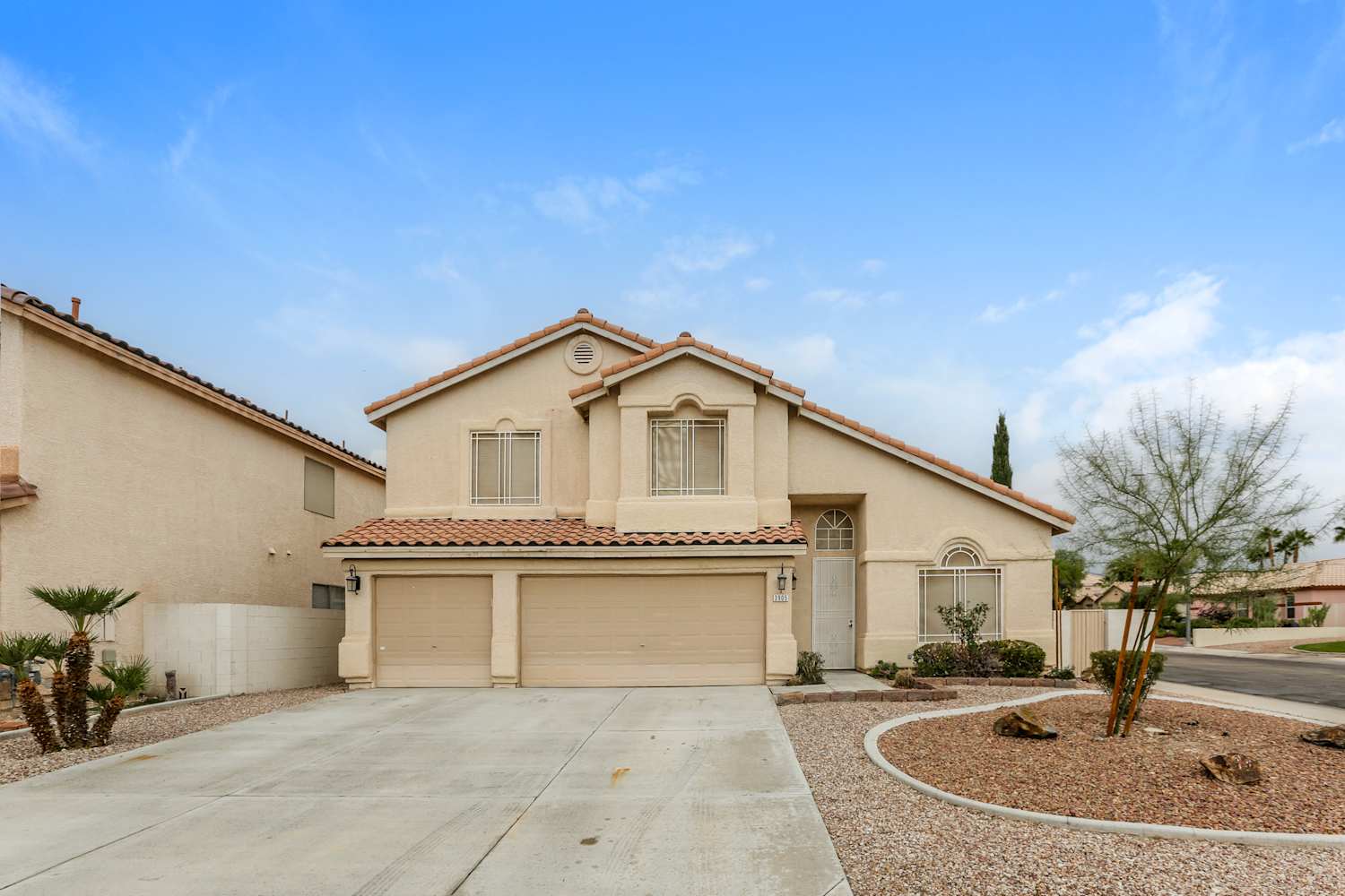 3905 Meadowlands St, Las Vegas photo 1