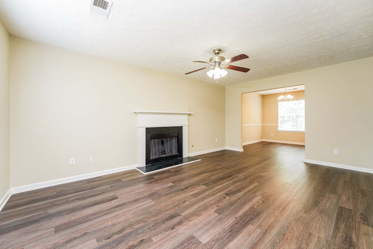 3907 Brandon Lee Way, Snellville photo 6