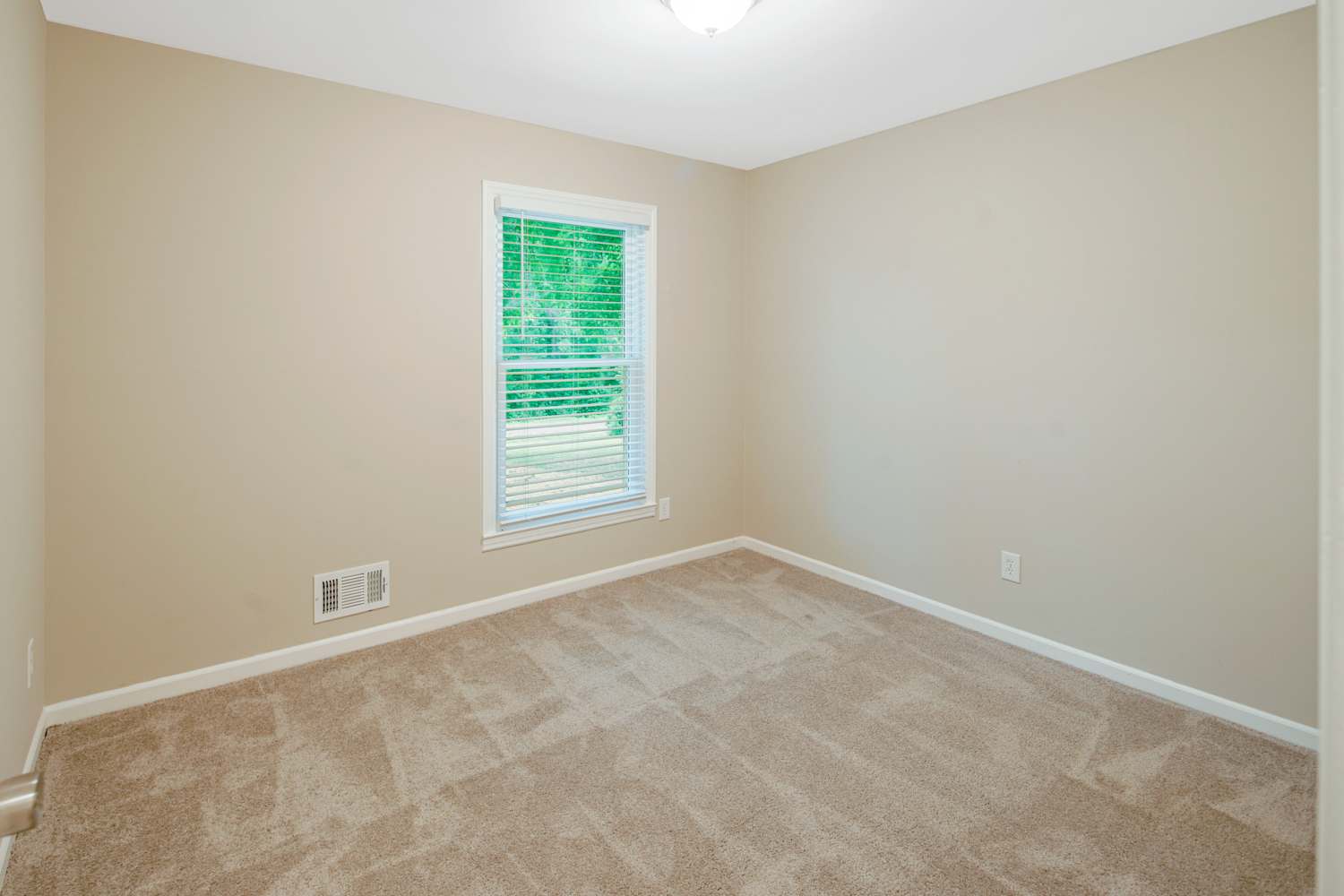 3916 Amsbury Rd, Concord photo 19