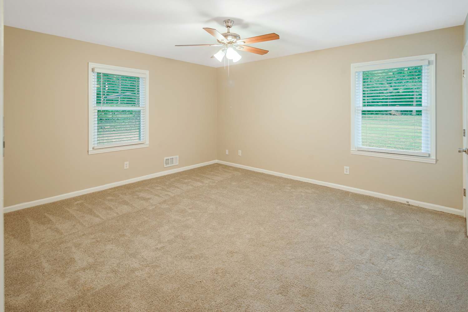 3916 Amsbury Rd, Concord photo 18