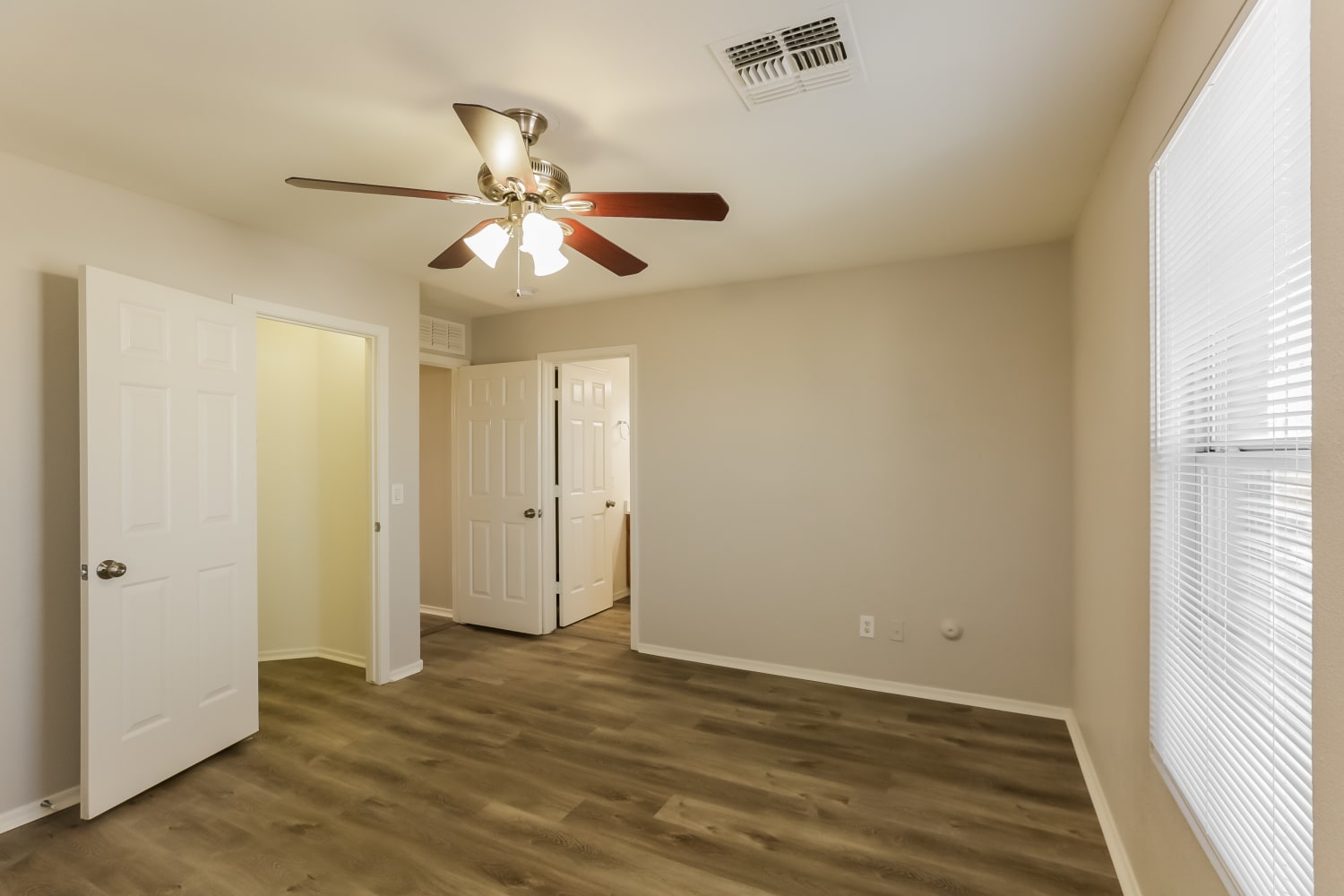3927 S 53Rd Drive, Phoenix photo 6
