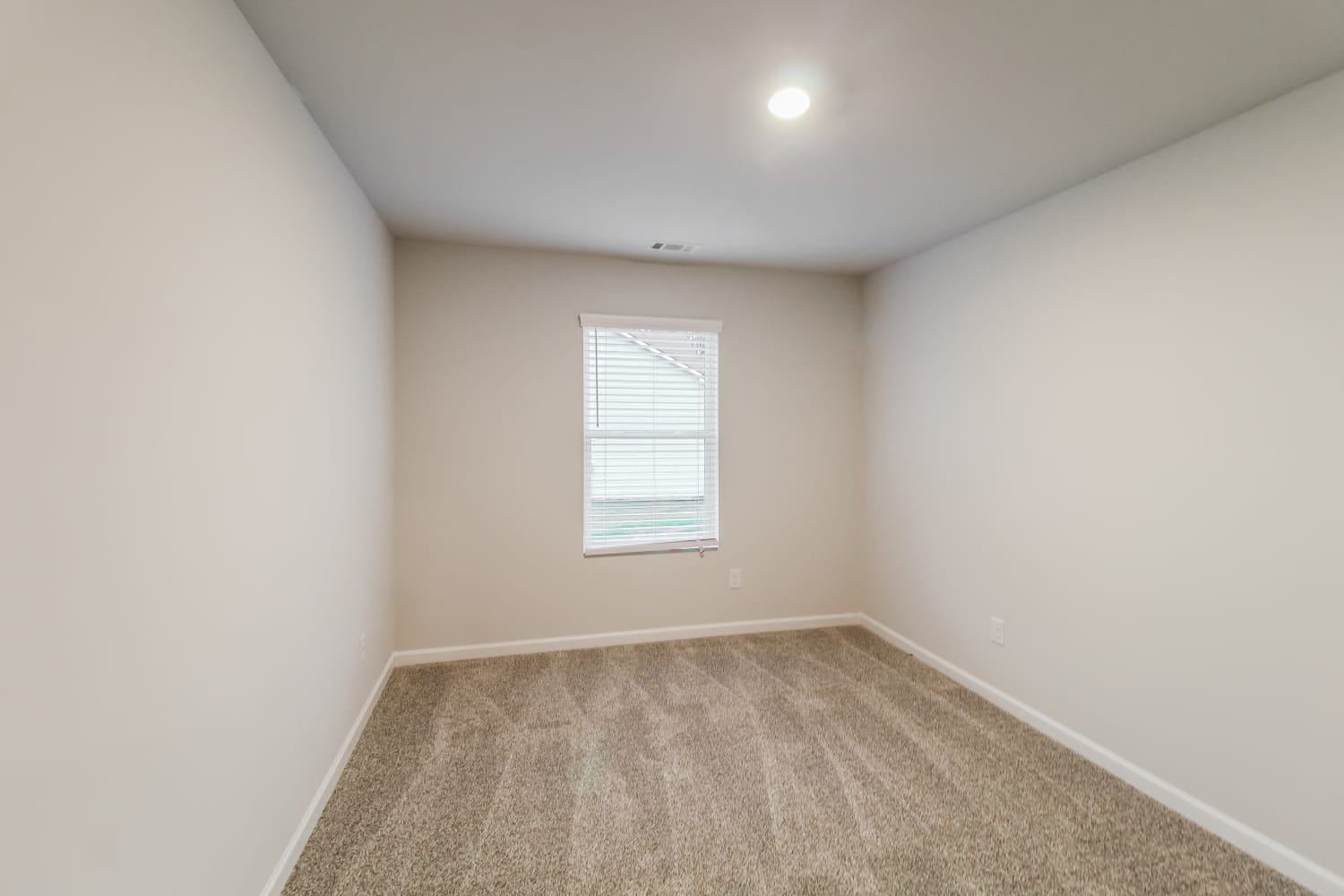 393 Amelia Ln, Covington photo 8